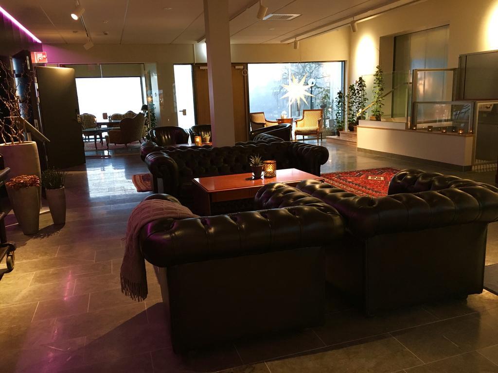 Haellsnaes Hotell & Restaurang Mölnlycke Exteriér fotografie